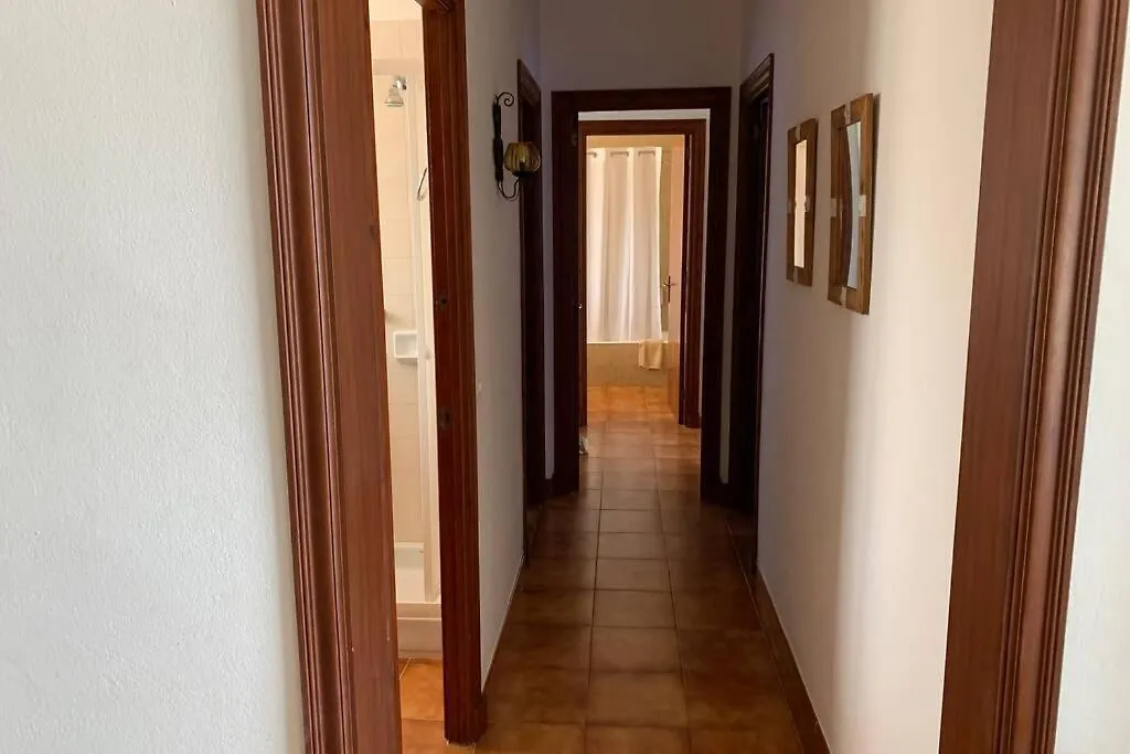 Apartamento En Playa Santo Tomas 1-5 Es Migjorn Gran 0*,